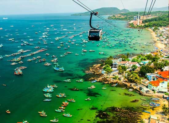 khach-san-que-toi-soc-trang-du-lich-phu-quoc-di-mua-nao-dep-va-tiet-kiem-chi-phi