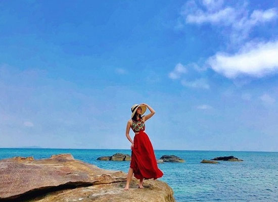 khach-san-que-toi-soc-trang-du-lich-phu-quoc-thang-9-choi-gi